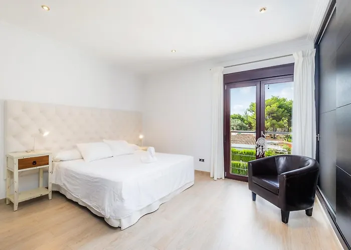 Casa Bon Sol Villa *